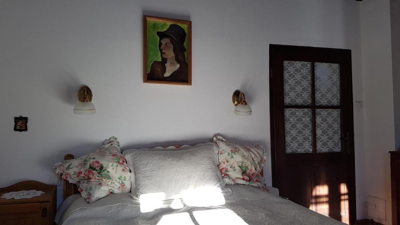 Cziroka Vendeghaz Apartment